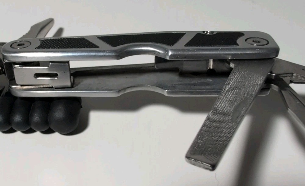 Blackstone Medium premium Industrial Multi-tool With Case