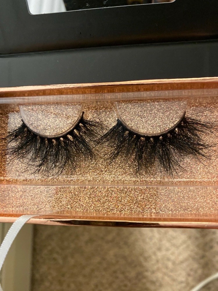 Luxury super fluffy 8d mink eyelashes (Expensive) 