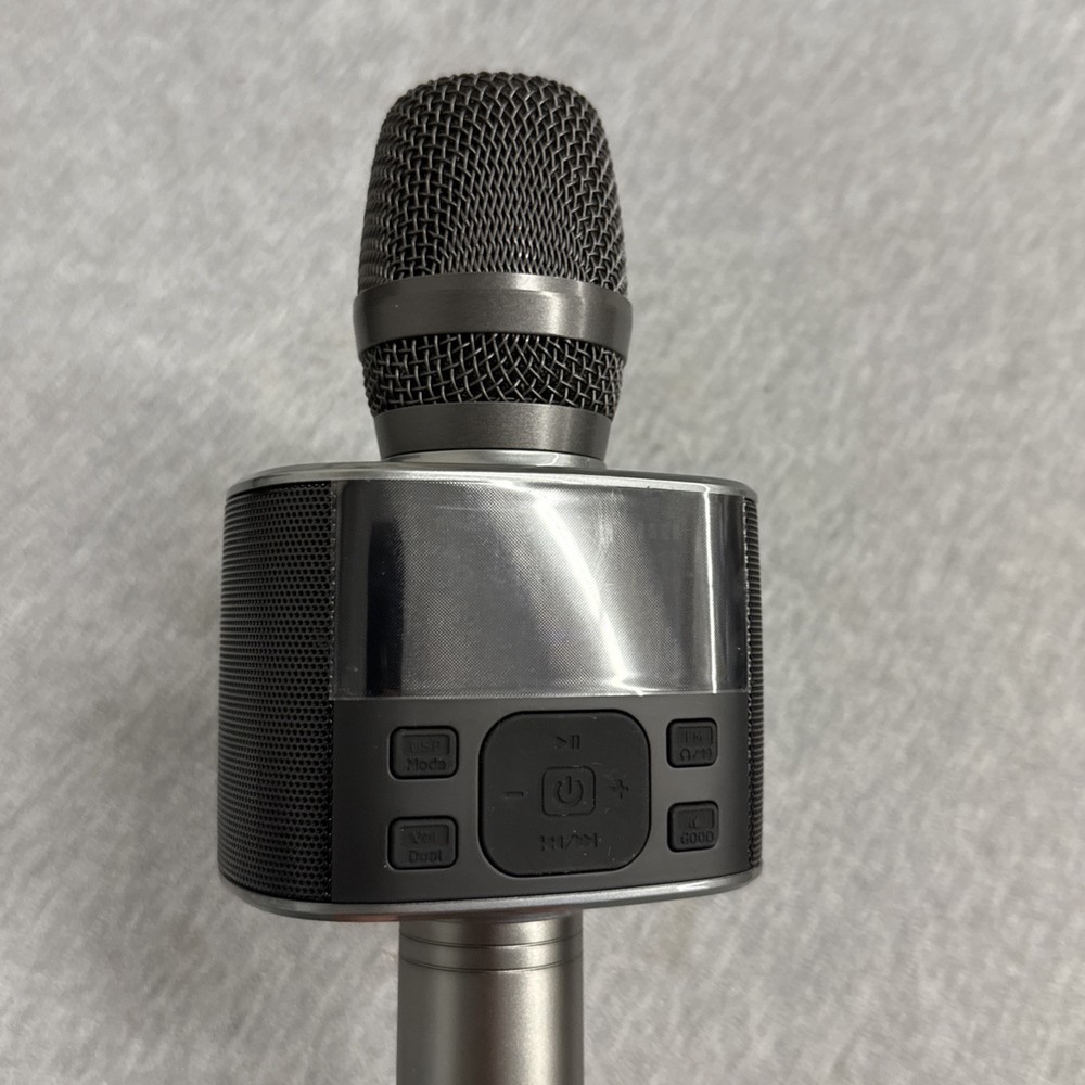 Doors Miracle M100 Black Edition Wireless Dynamic Karaoke Microphone