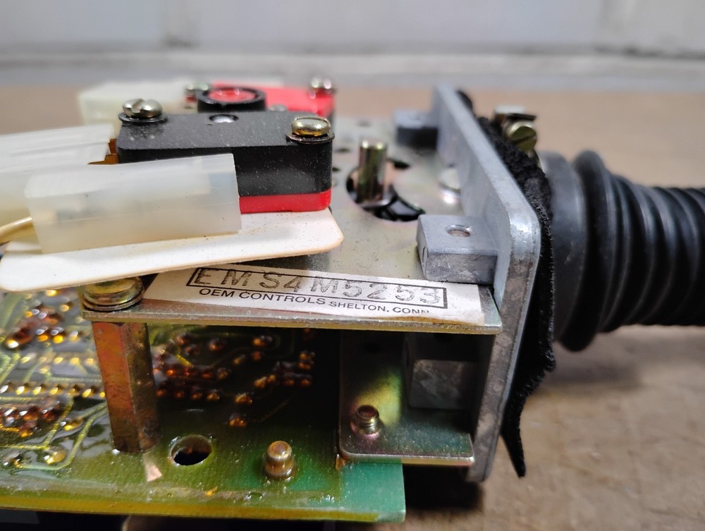 OEM Controls EMS4M5253 Joystick Controller - UNUSED