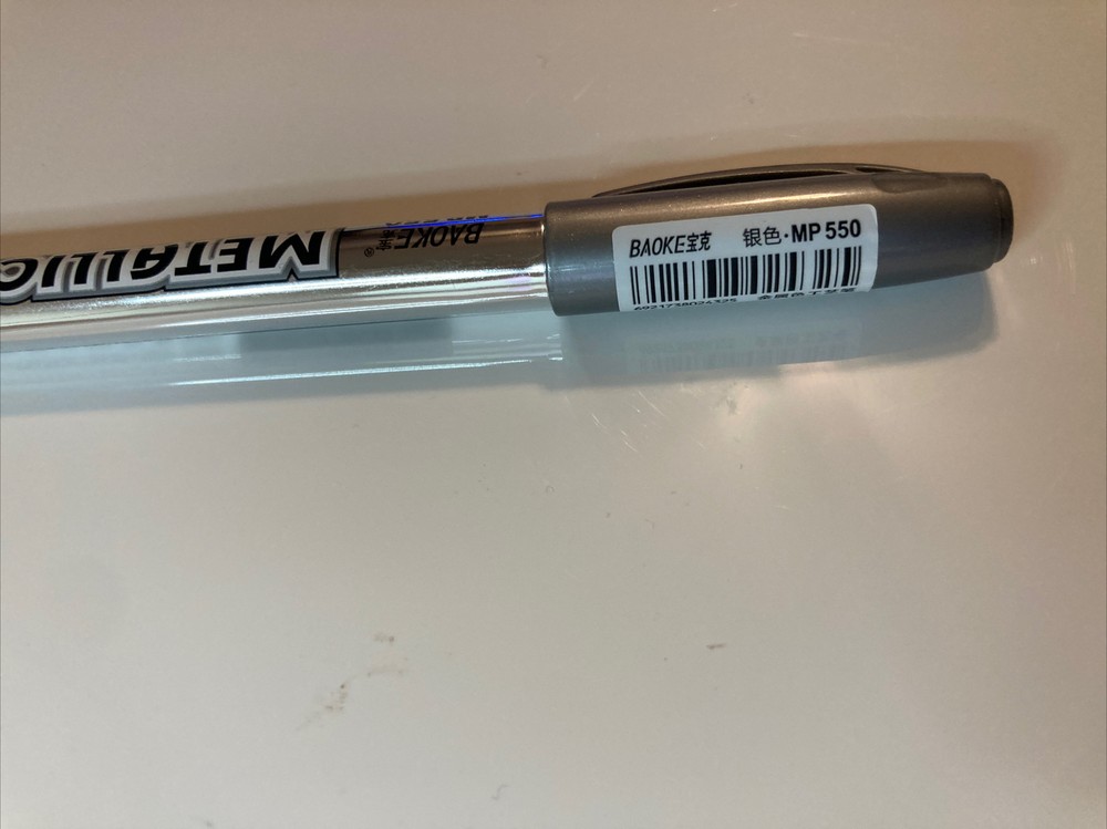 Baoke Bold Medium 1.5mm Permanent Marker Metallic Silver