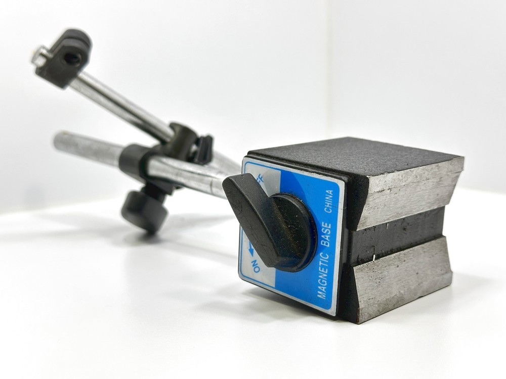 Generic Magnetic Indicator Base / Stand 9" Tall x 2" by 2.5" Base Preowned