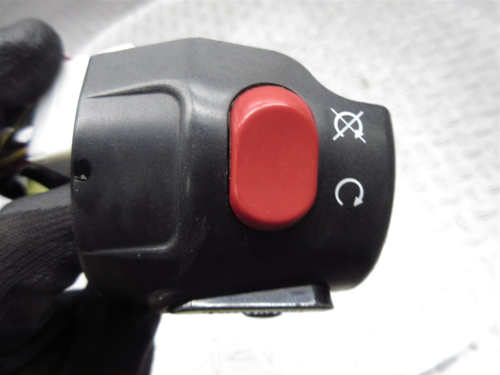 2005 03-08 Triumph Speedmaster Right Switch Handlebar Control On Off Start Kill