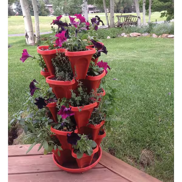 Mr. Stacky Vertical Planter Terracotta Plastic Stackable Self-Watering (5-Pack)