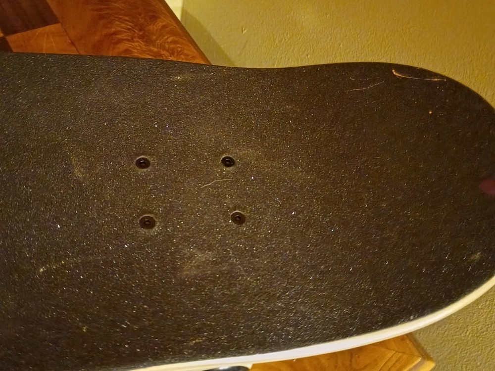 Element Complete Skateboard 31"x8"- Deck Trucks Wheels- Assembled- Barely Used