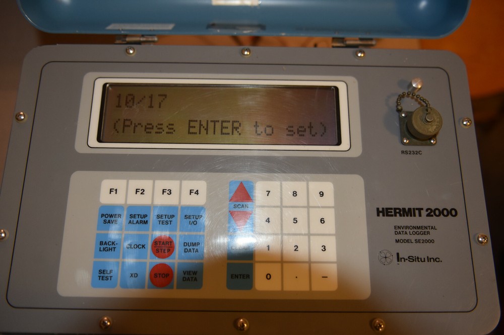 In-Situ hermit 2000 Environmental Data Logger - SE2000 - Powers on