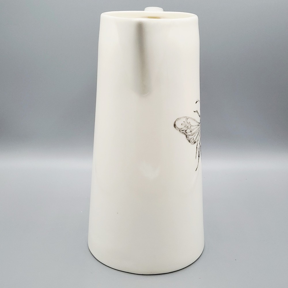 Bee Pitcher By Creative Co-op B Daphne. Ceramic 64oz.