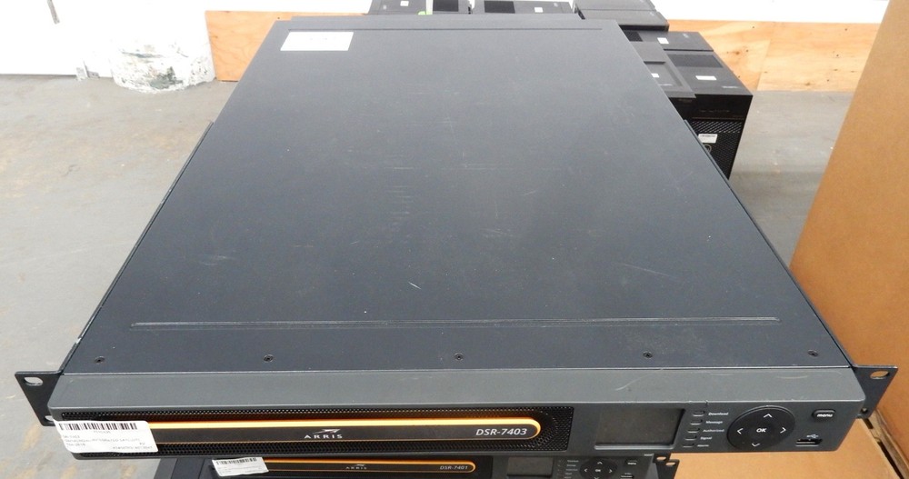 ARRIS DSR-7403 COMMERCIAL INTEGRATED SATELLITE RECEIVER/TRANSCODER