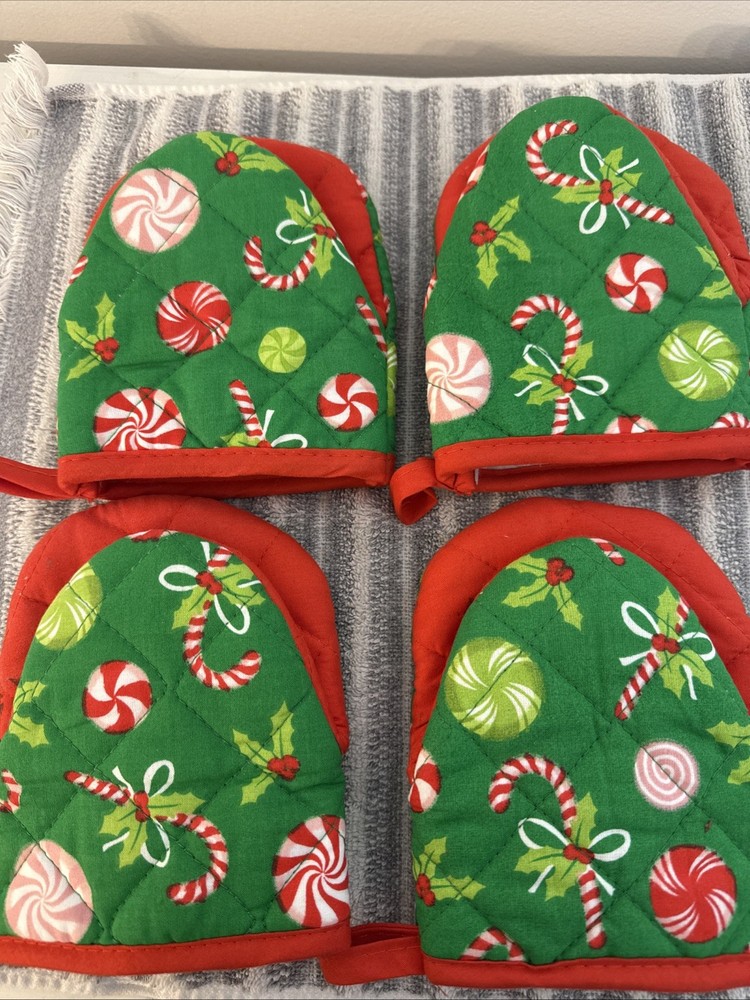 Four Mini Christmas Oven Mits Mini Oven Mitts