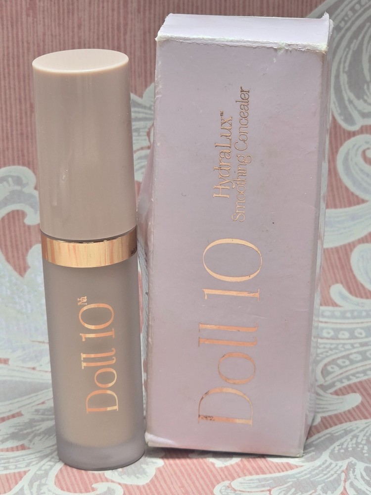 Doll 10 HydraLux Concealer FAIR 0.20 oz New