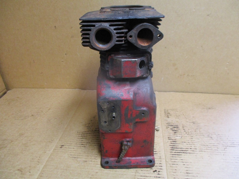 Briggs & Stratton 10HP 243434 Block Speedex Tractor