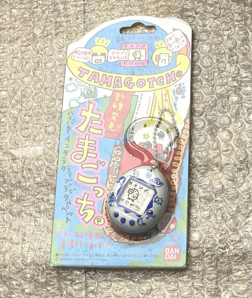 Tamagotchi P1 White and blue Japan Version authentic