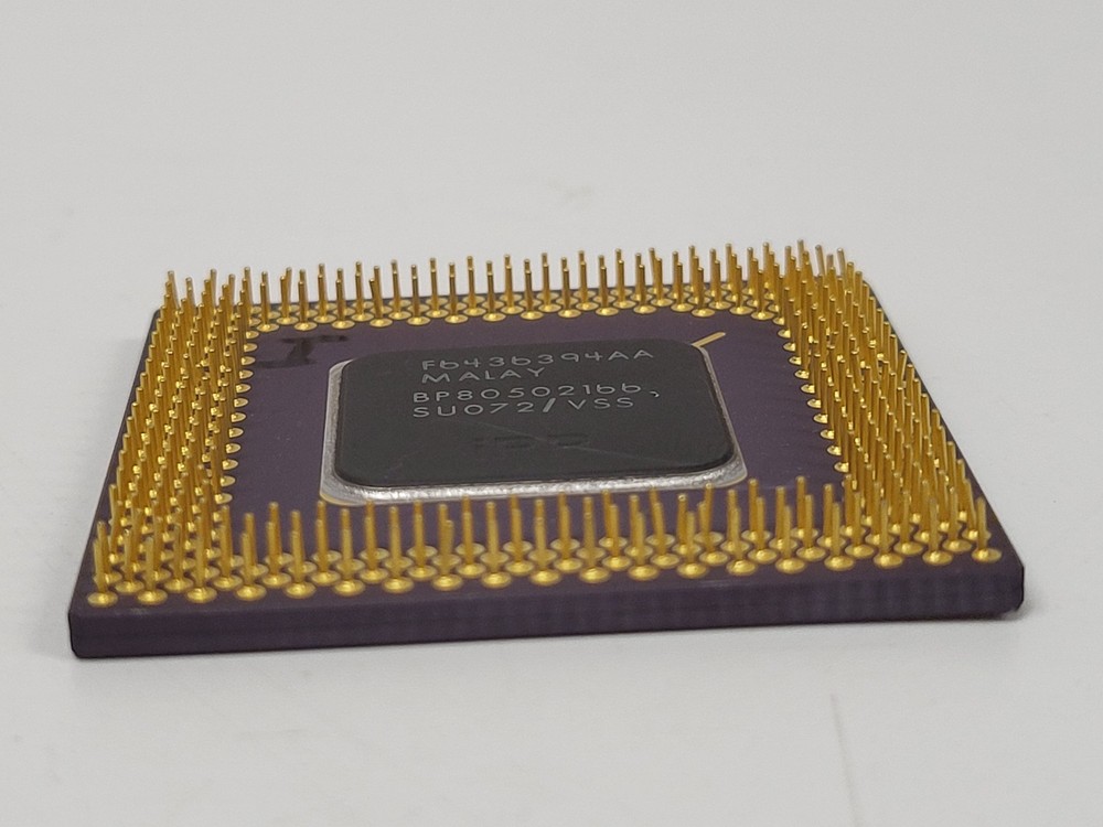 Vintage Intel Pentium BP80502166 CPU 166MHz Processor, Socket 5/7