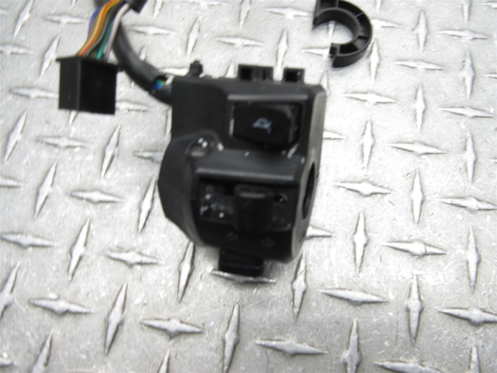 2020 19-23 Royal Enfield Interceptor 650 Left Switch Handlebar Light Control