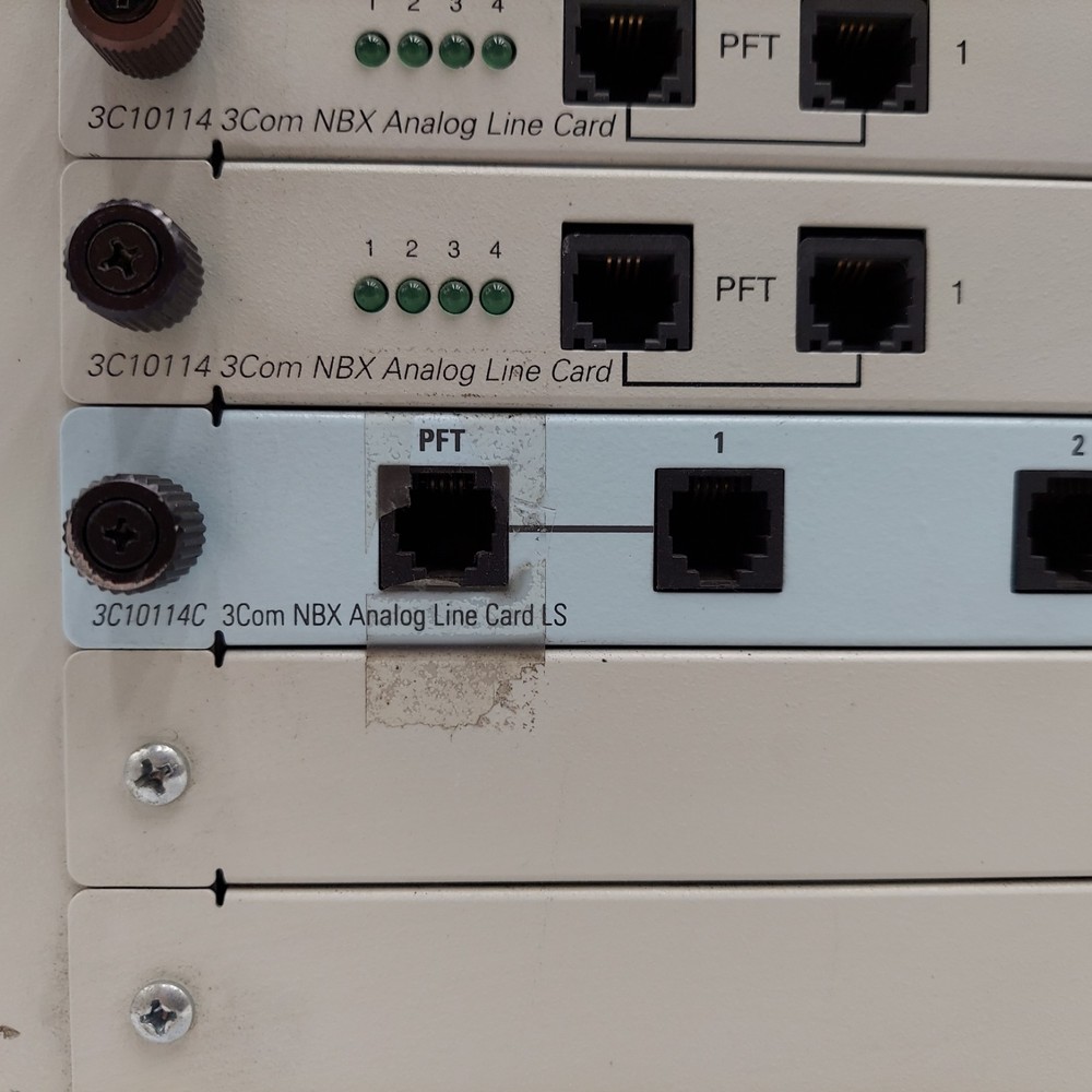 3COM NBX 100 COMMUNICATION SYSTEM - NO HDD