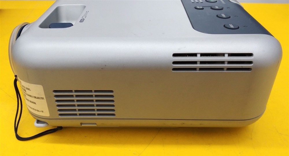 ⭐️⭐️⭐️⭐️⭐️ **READ INFO** NEC VT465 LCD Desktop Projector