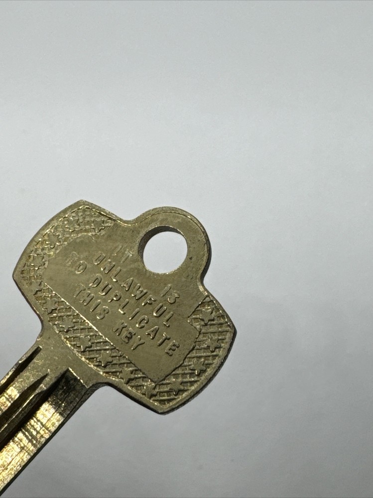 A1114L Key Blank - NOS