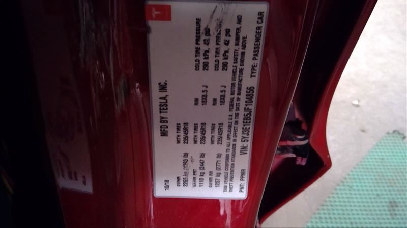 TESLA 3 2018 FRONT PERPENDICULAR RADAR/Projector 1447827