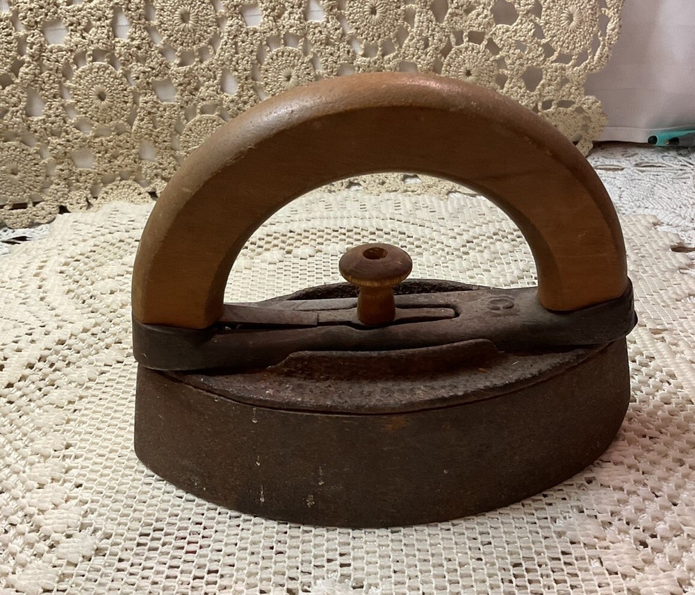 Antique Sad Iron 4# with Detachable Handle Type C