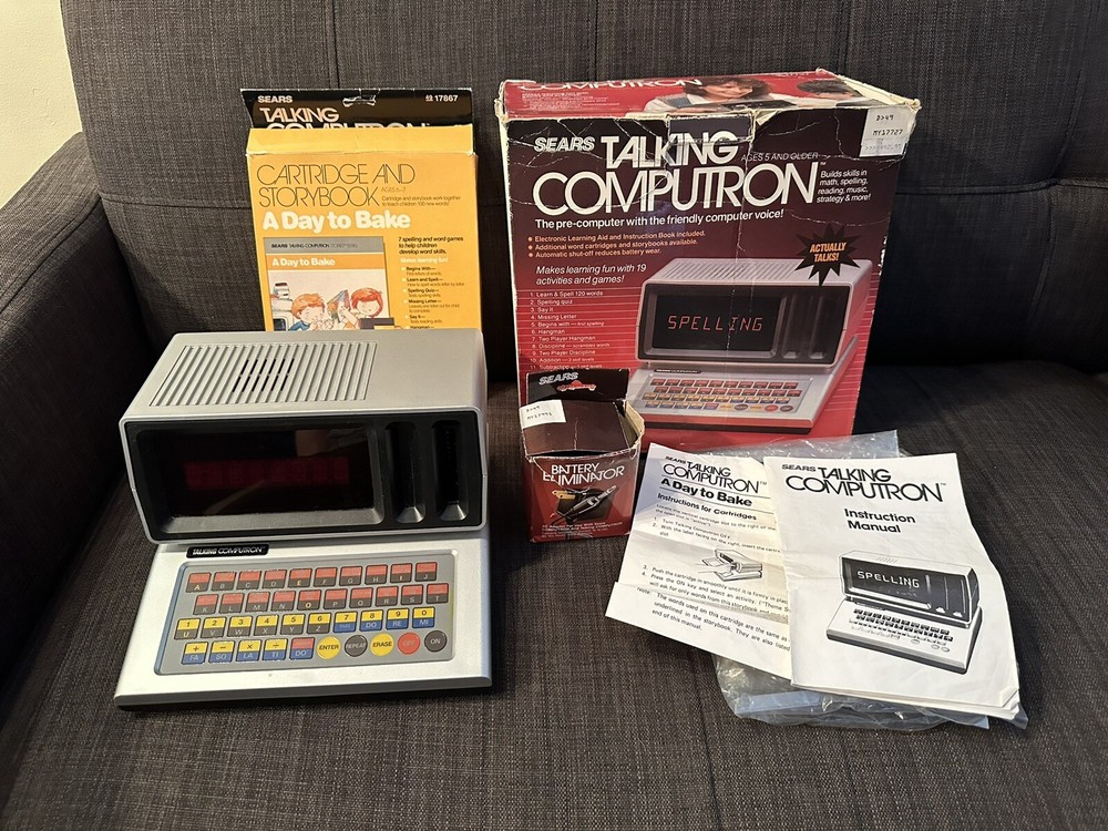 Vintage 1986 Sears Talking Computron w/ Adapter / Box - Powers On / NO SOUND
