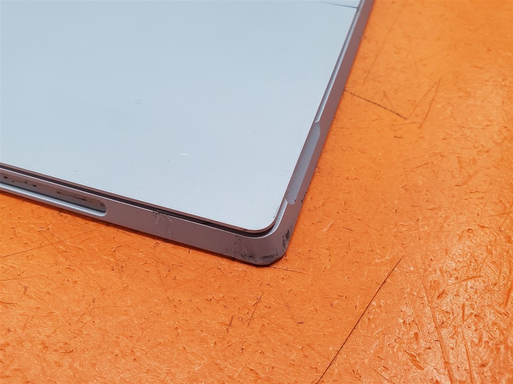 ⭐️⭐️⭐️⭐️⭐️ **DEFECTIVE** Microsoft Windows Surface 1631 128 GB Tablet 12"