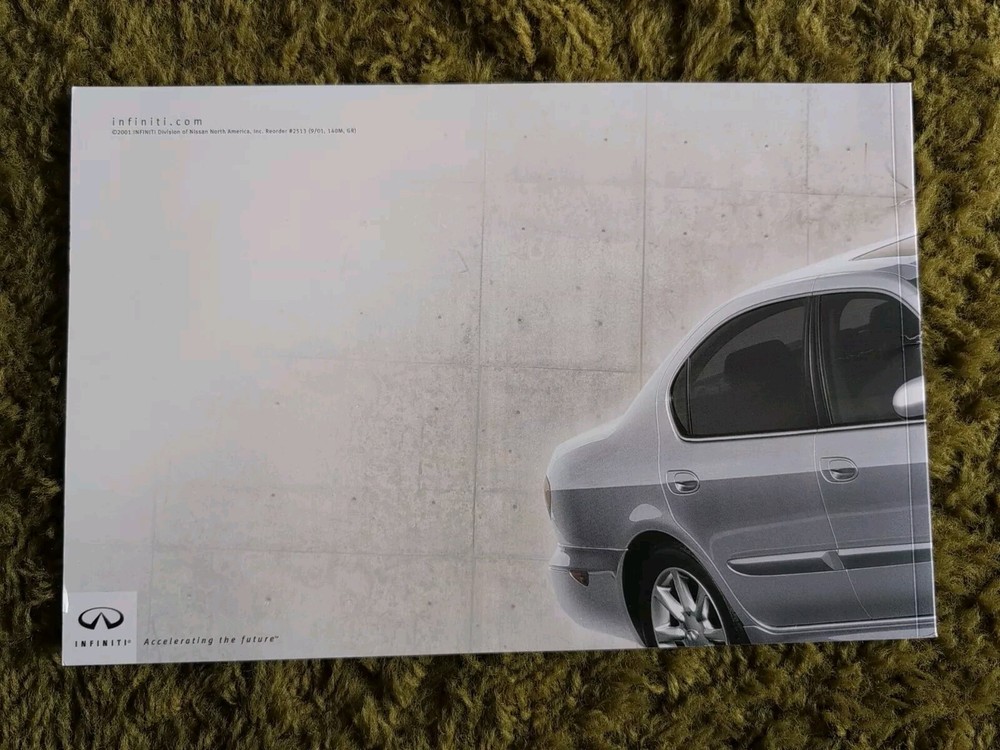 2002 Infiniti Car Brochure
