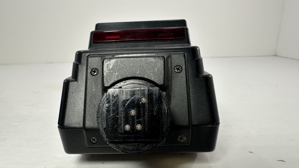 Minolta Camera Maxxum 2800 AF Flash With Case Tested