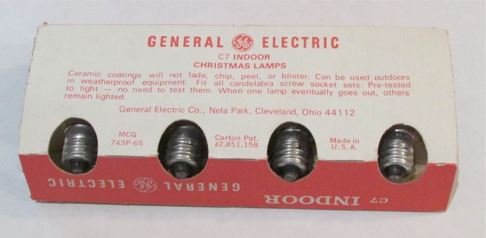 12 VTG C7 Christmas Light Replacement Bulbs Work Blue GE Scroll Circle Package