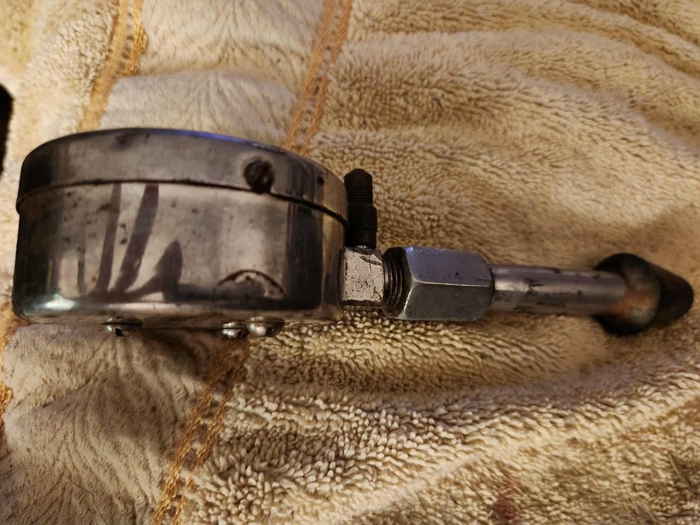 vintage Snap On compression guage with pressure relief button