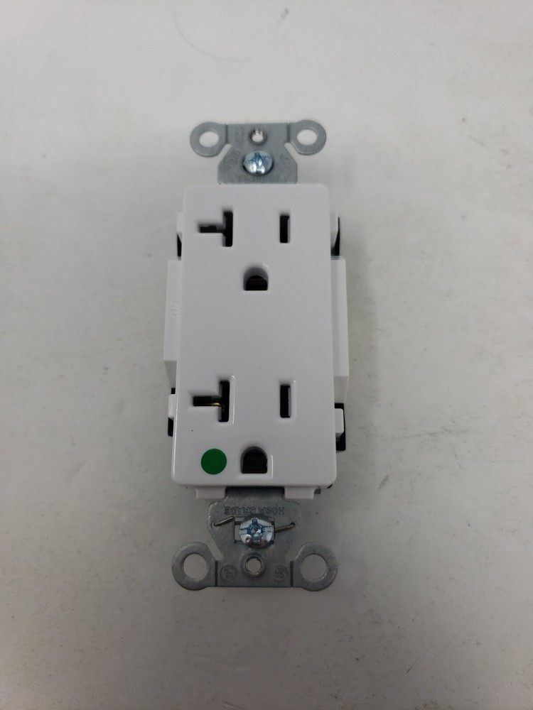 Hubbell 2182W Pro Duplex Receptacle