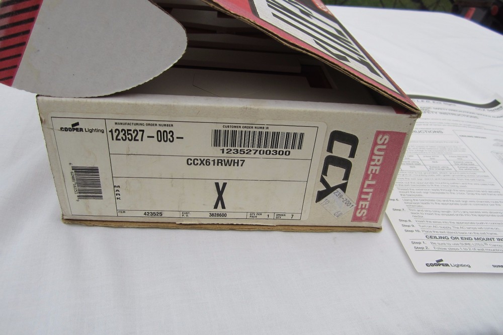 COOPER LIGHTING EXIT LIGHT SIGN CCX61RWH7 EX1 Sure-Lites