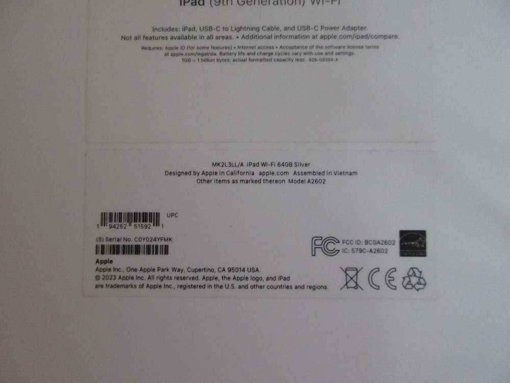 Apple iPad 9th Gen 64GB EMPTY BOX & INSERT ONLY Authentic Replacement