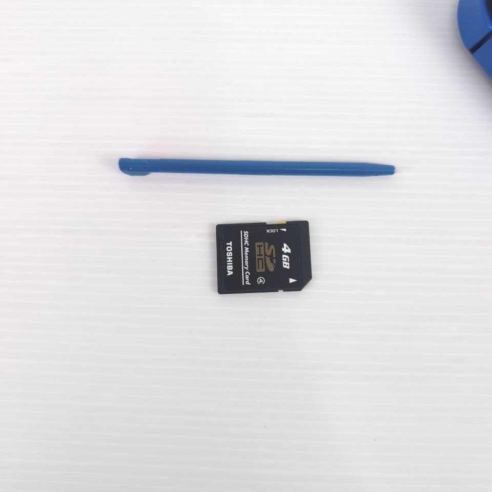 Nintendo 2DS Handheld Console + Original Charger - Working Head