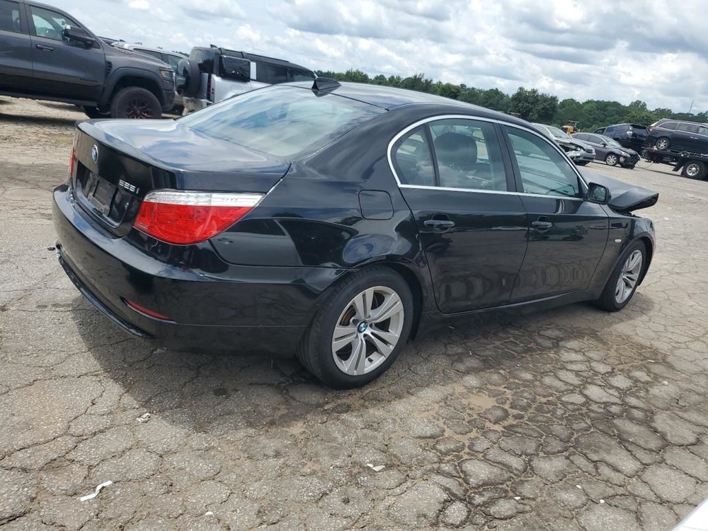 528I 2010 Glove Box 4747749