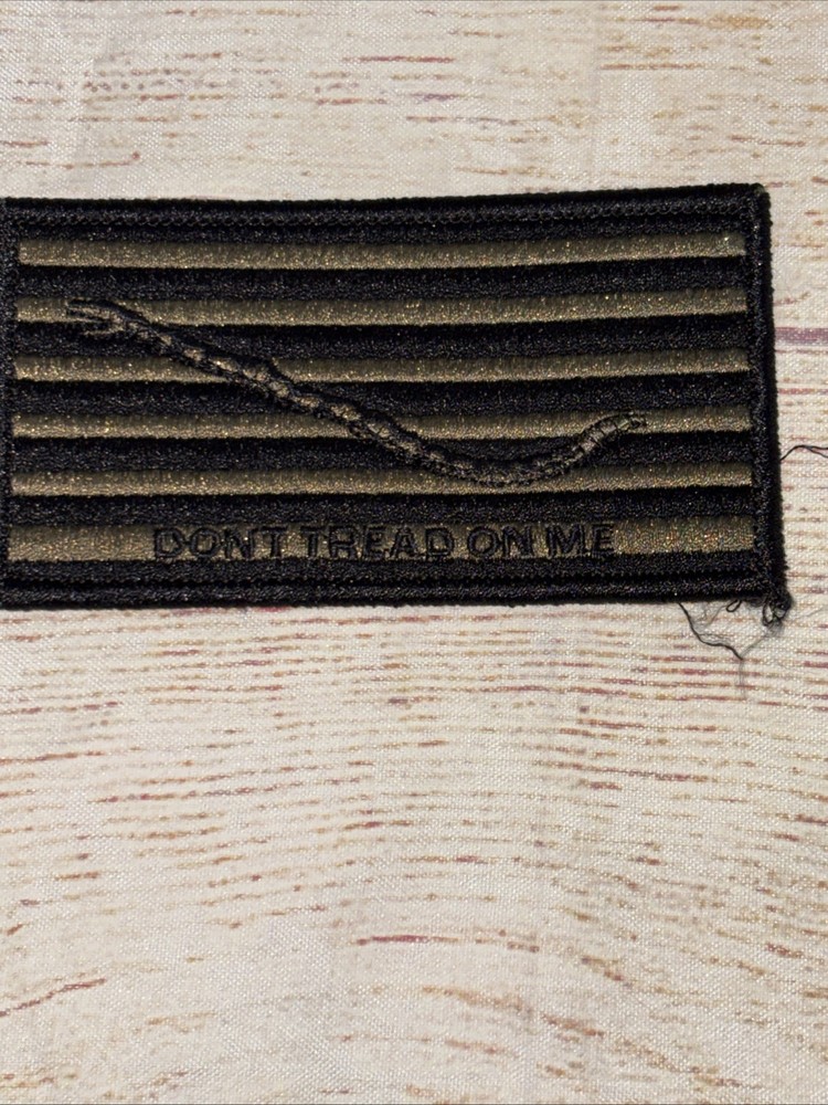 Vanguard DON'T TREAD ON ME FLAG Patch - EMBROIDERED TACTICAL PATCH-hook & loop