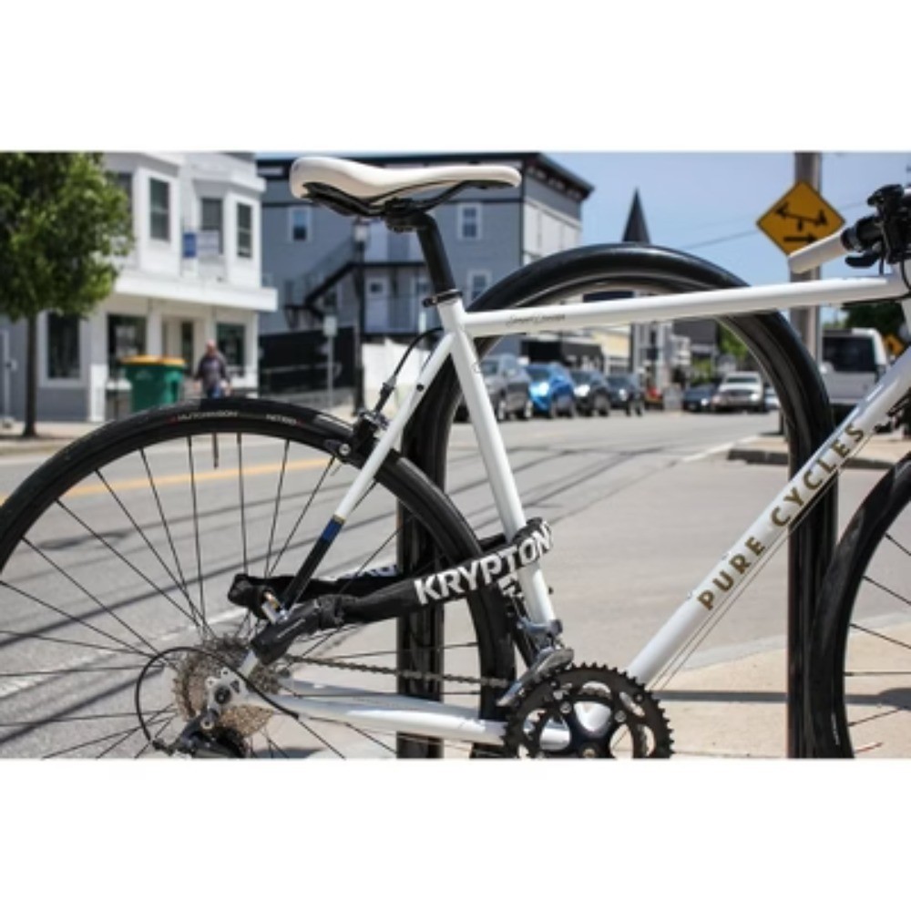 Chain Key Chain - 8mm: Black Key Lock for Bikes