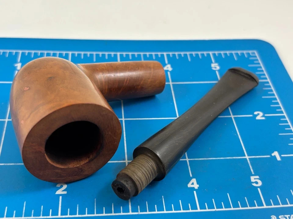 SORENSEN HAND MADE DENMARK # 68 BRIAR BILLIARD PIPE
