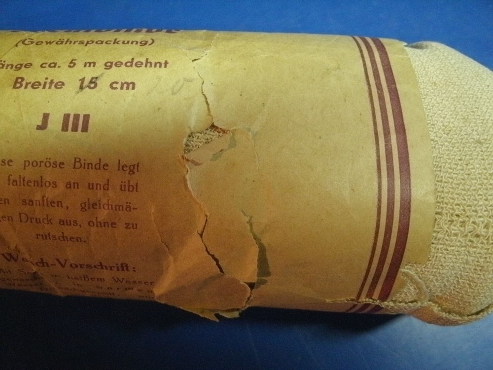 GERMAN LARGE BANDAGE GAZE