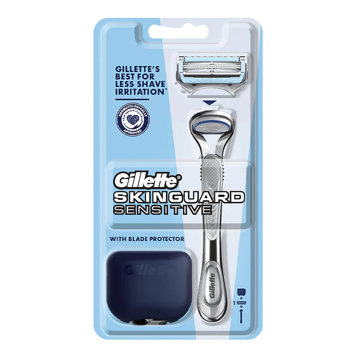 GILLETTE Skinguard Sensitive Razor With Blade Protector