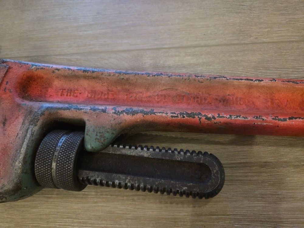 Ridge Tool 36" Pipe Wrench