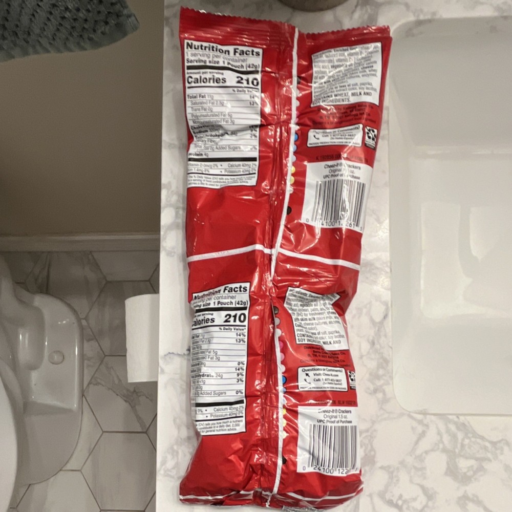 2 cheezit bags sealed together. FACTORY ERROR.