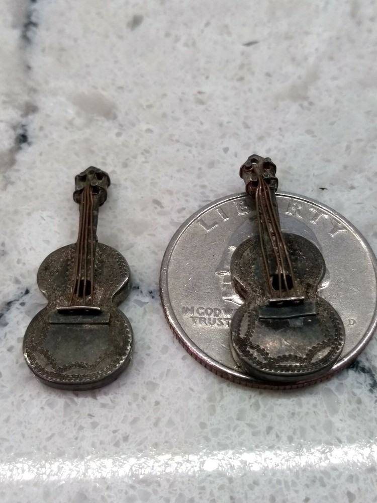 Vintage-Charms-Miniature-Antique 1 pair of solid hand made Silver String Violins