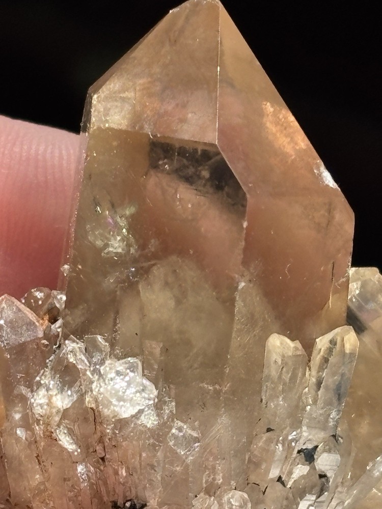2" Pineapple Quartz 44 grams