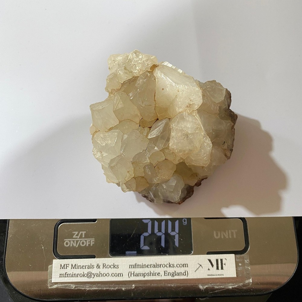 QUARTZ CRYSTAL ASSEMBLAGE ON GOETHITE FROM MOROCCO 246g MF1076