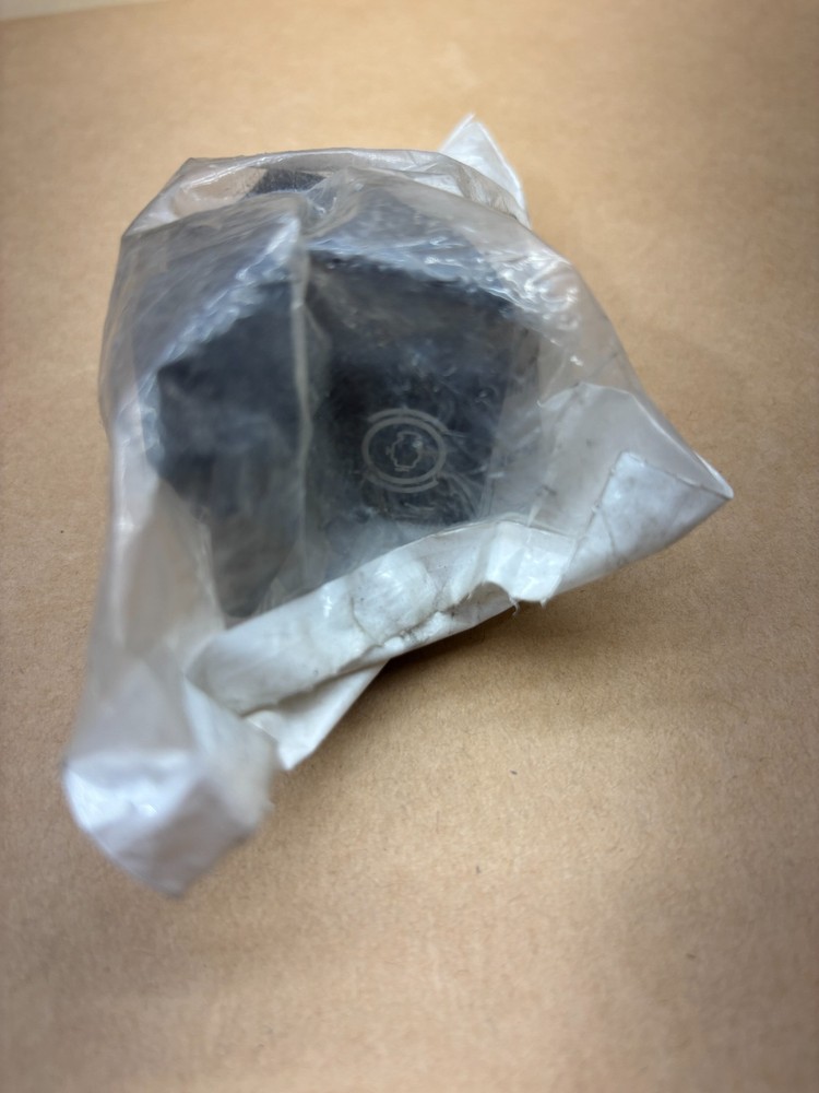 Volvo 20470631 Switch Engine Brake Rocker Dash Console Replacement Part