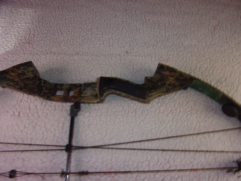Darton Left Hand Compound Bow