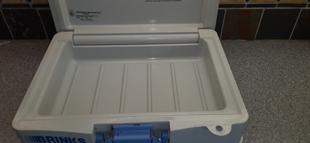 Brinks Home Security Lock Box (no key)