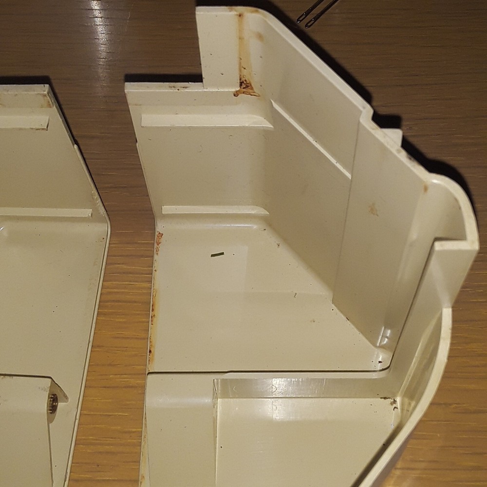 White 1602 SIT Knitting Machine DB End Caps READ Replacement Part