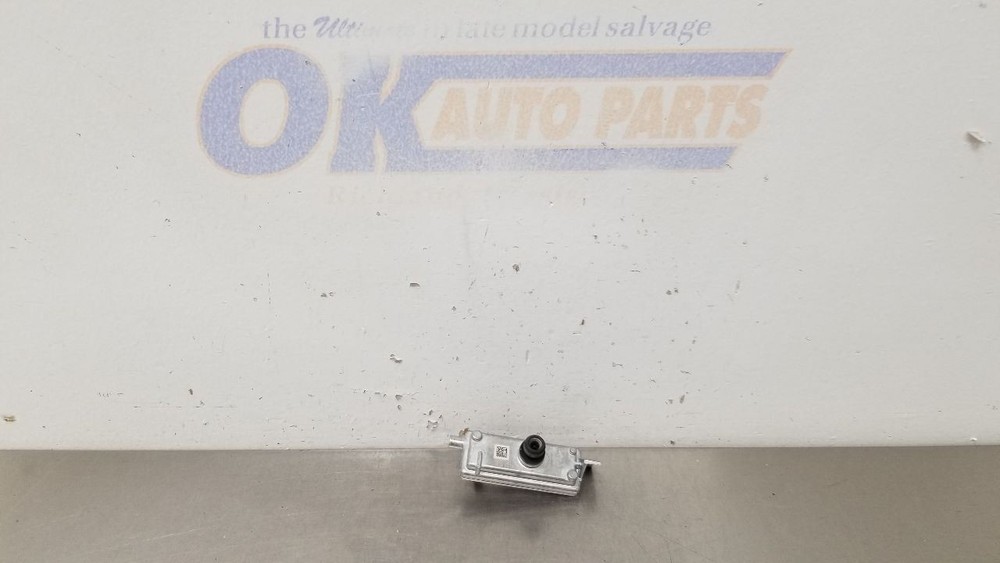 25 FORD MUSTANG GT FRONT WINDSHIELD MOUNTED CAMERA ML3T19H406AD