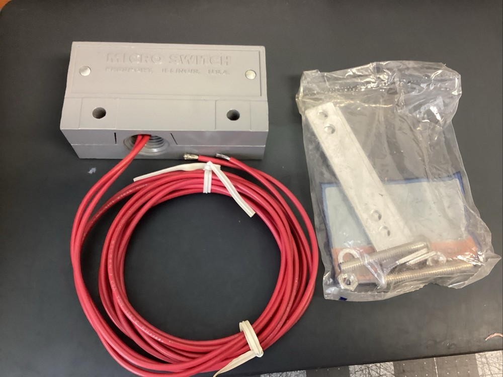 HONEYWELL 20FR3-6B / Reed Switch(LPW73B)